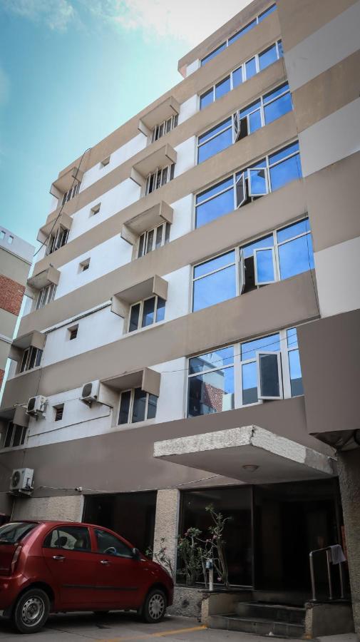 Hotel Aarathy マドゥライ エクステリア 写真