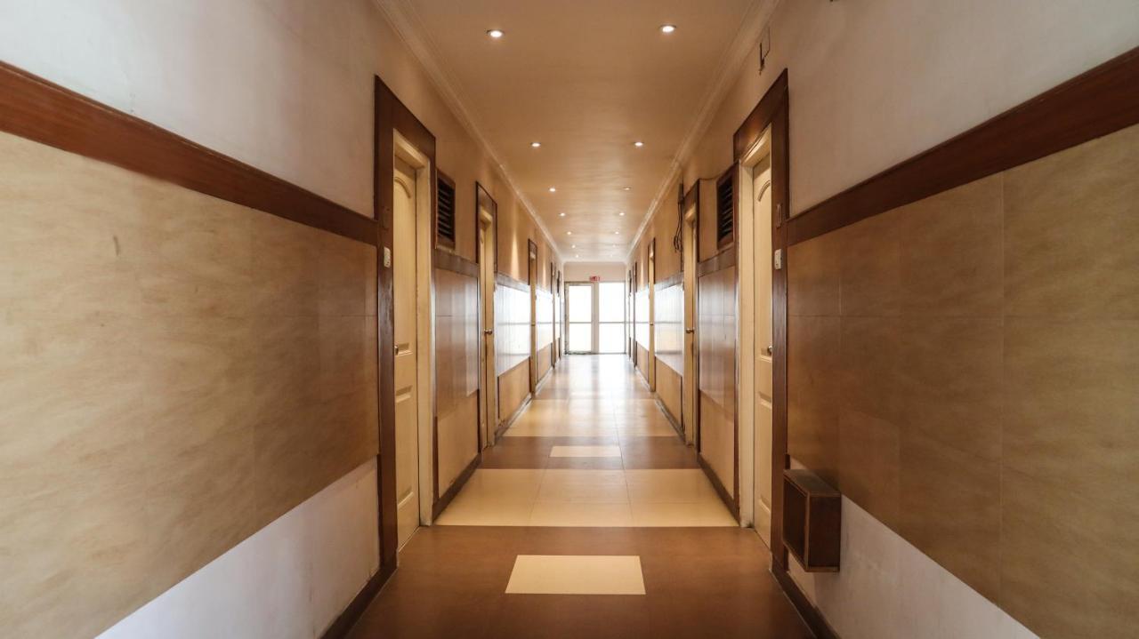 Hotel Aarathy マドゥライ エクステリア 写真
