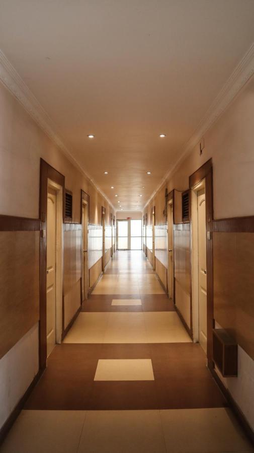 Hotel Aarathy マドゥライ エクステリア 写真